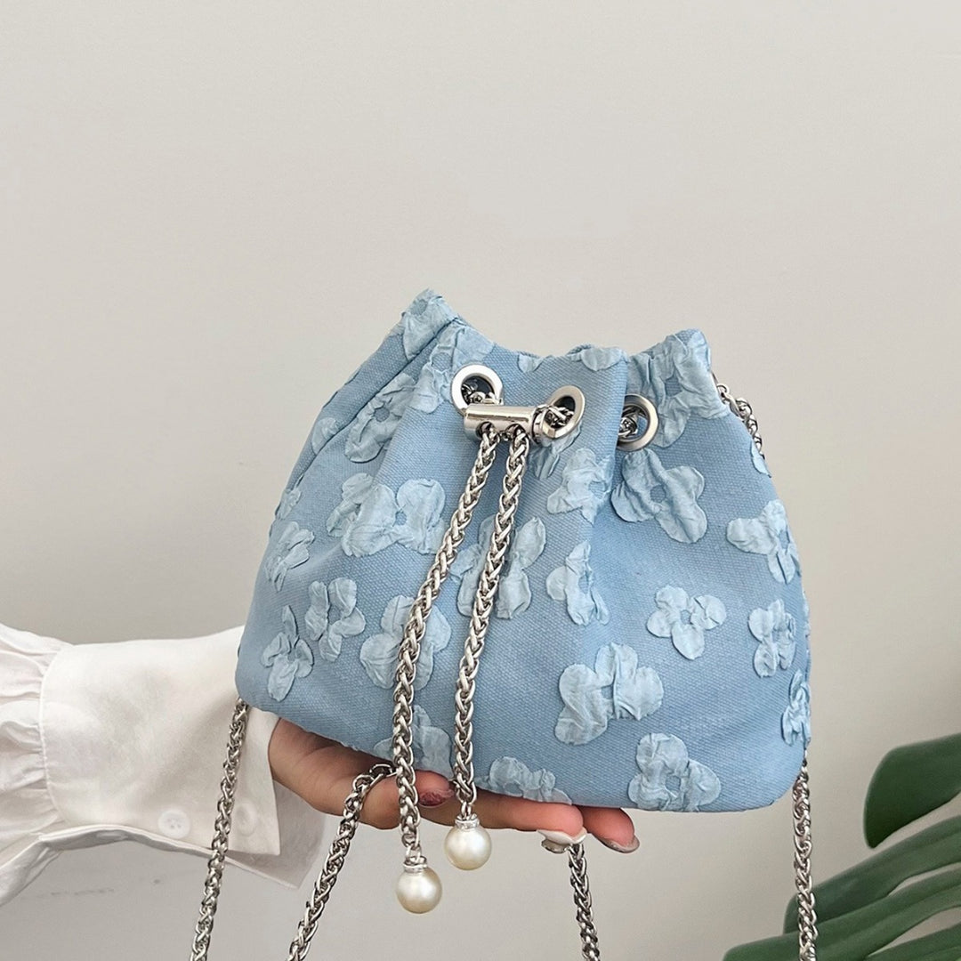 Damen Beuteltasche mit floralem Reliefdesign Nord Taschen