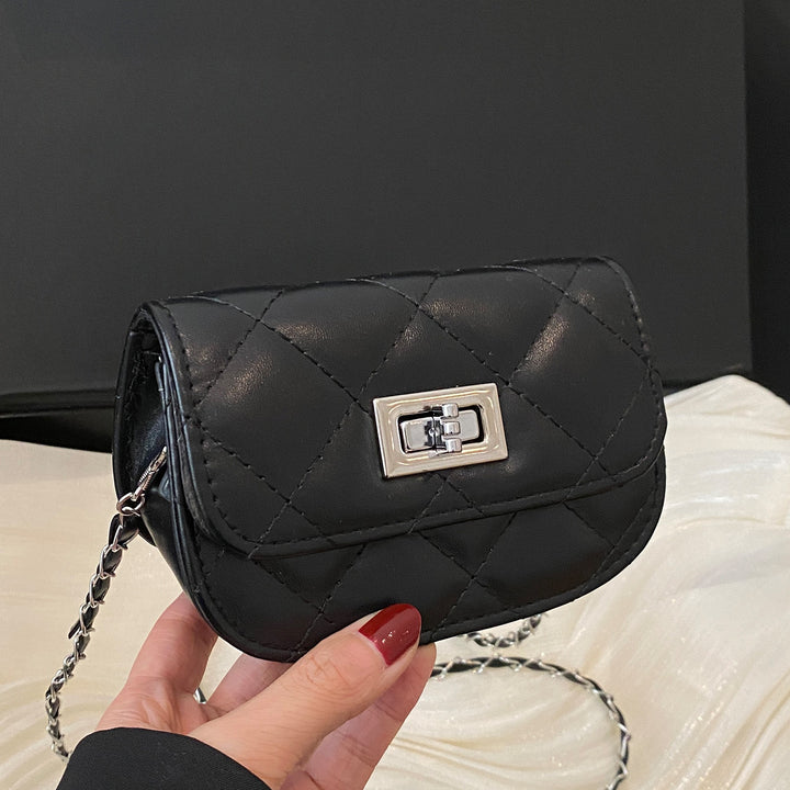 Damen Clutch mit elegantem Steppmuster und hochwertigen Akzenten Nord Taschen