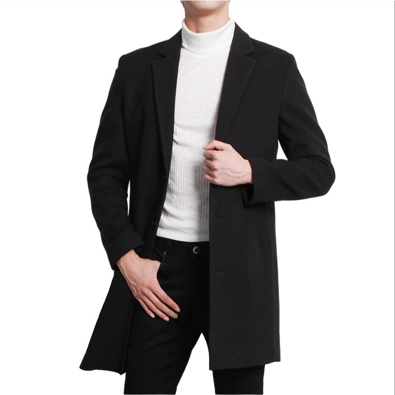 Herren eleganter Langblazer mit schmalem Schnitt und praktischen Taschen