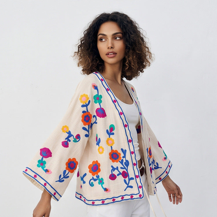 Damen bestickte Leinen‑Überwurfjacke mit folkloristischen Blumenapplikationen Nord Taschen