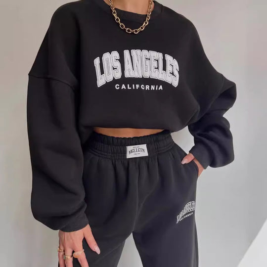 Damen Oversized Lounge-Set aus Baumwollfleece mit Collegestickerei und relaxed Jogginghose Nord Taschen