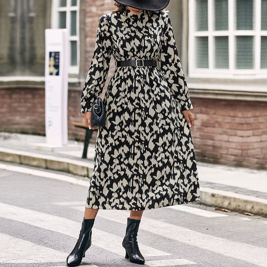 Damen Elegantes Kleid mit Taillengürtel Nord Taschen