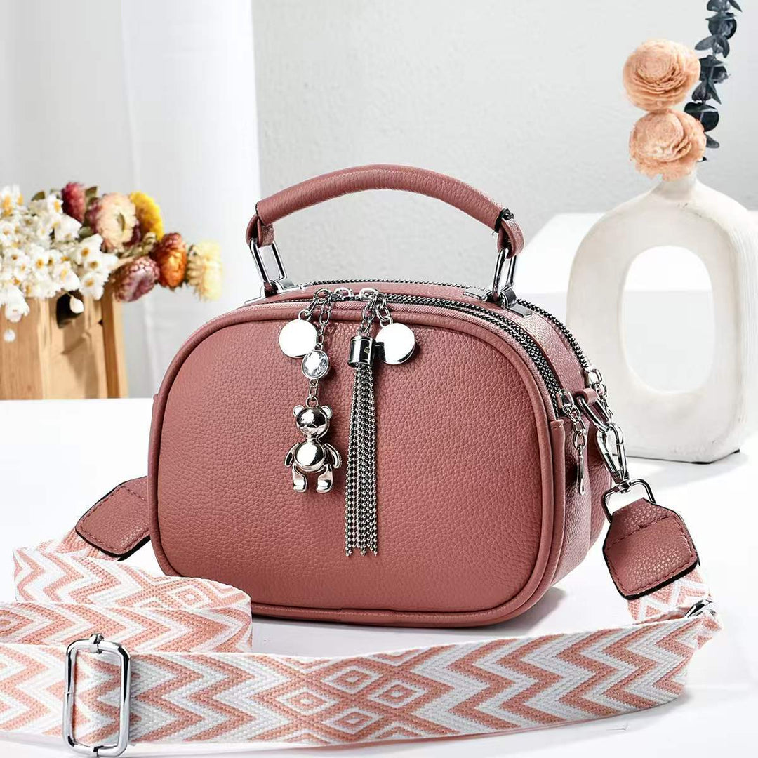 Damen trendige Umhängetasche mit auffälligen Details Nord Taschen