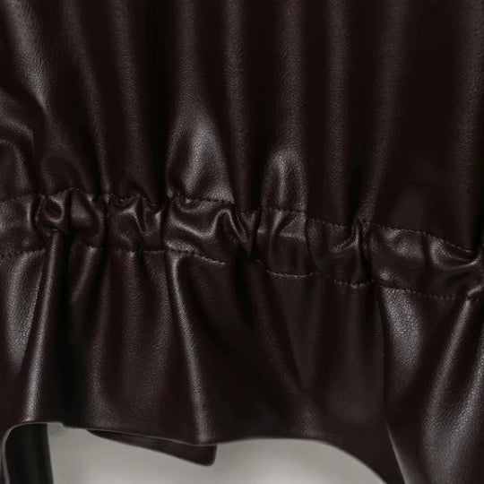 Damen Cropped Kunstleder‑Blouson mit Stehkragen, Pattentaschen und Tunnelzugtaillierung Nord Taschen