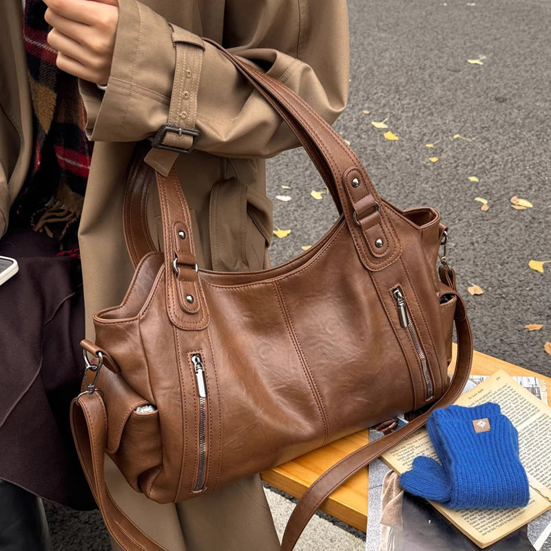 Damen Hobo-Tasche mit eleganten Reißverschlussdetails und großzügigem Innenraum Nord Taschen