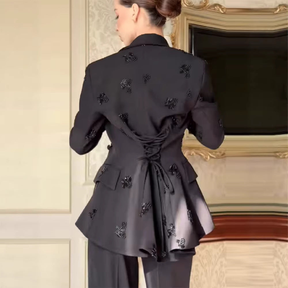 Damen Tailliertes Blazer-Set mit Schößchen und weitem Marlene-Hosenanzug Nord Taschen