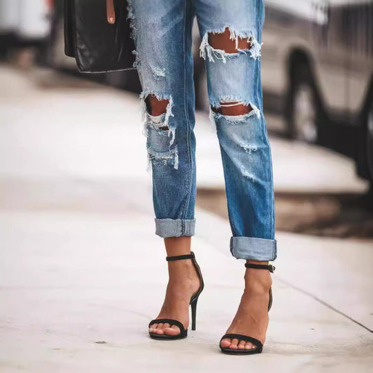 Damen Destroyed Boyfriend Jeans im lässigen Stil mit hohen Rissdetails Avellé