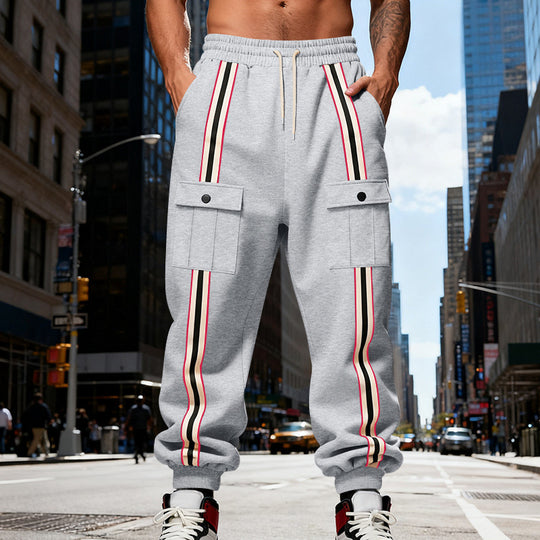 Herren Cargo-Jogginghose im Urban-Streetwear-Look mit Kontraststreifen und Klappentaschen Nord Taschen