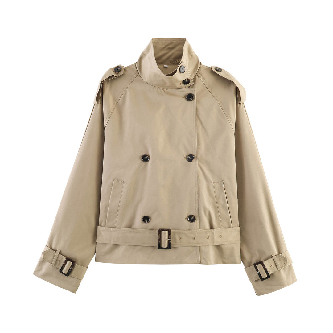Damen 20+ kurzer Doppelreiher Trenchblouson im Boxy‑Cut mit Stehkragen Schulterklappen und verstellbarem Taillengürtel Nord Taschen