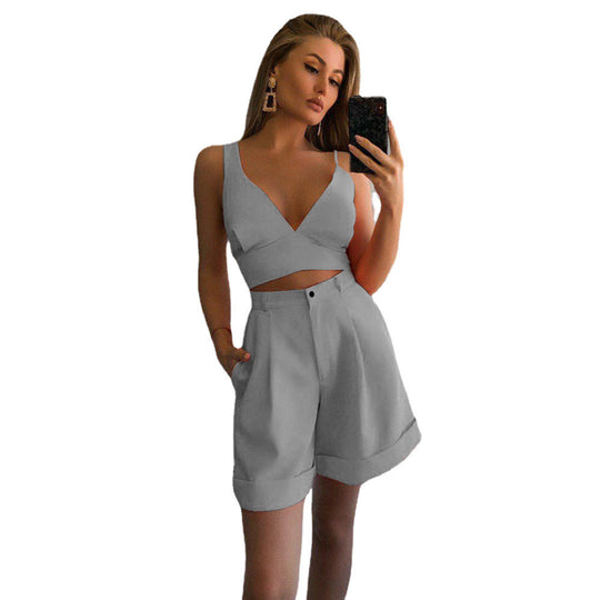 Damen Zweiteiliges Set mit crop Top und eleganten Shorts