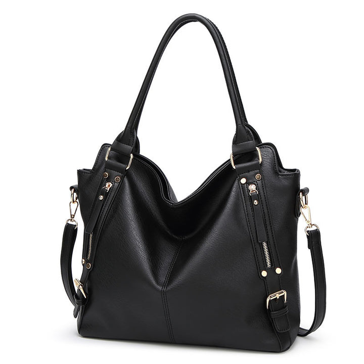 Damen Hobo-Tasche mit elegantem Kettenakzent und modernem Design Nord Taschen