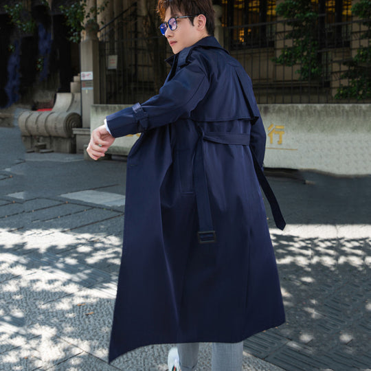 Herren Eleganter langer Trenchcoat mit Bindegürtel und Rückenpasse Nord Taschen