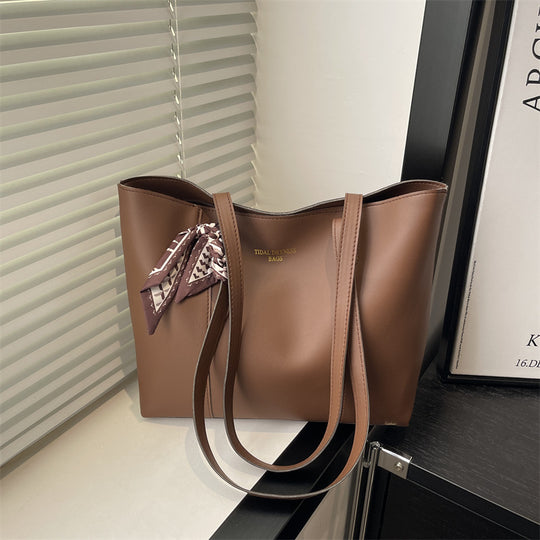 Damen elegante Shopper-Tasche mit floralem Kordeldetail Nord Taschen