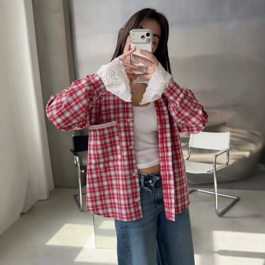 Damen Oversize-kariertes Flanellhemd mit Spitzenmanschetten und Zierpaspel Nord Taschen