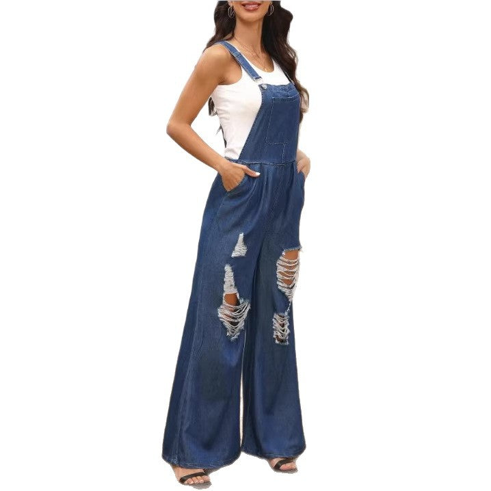 Damen weite Distressed-Latzhose mit verstellbaren Trägern und großen Knie-Rips Nord Taschen