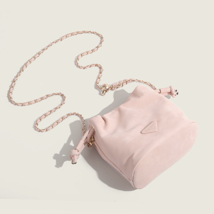 Damen Hobo-Tasche mit luxuriösem Veloursleder und eleganter Kettenverzierung Nord Taschen