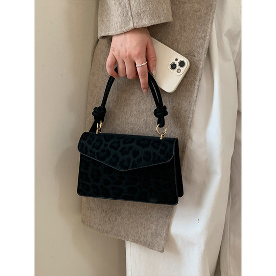 Damen Umhängetasche mit eleganter Leo-Prägung und abnehmbarem Schulterriemen Nord Taschen