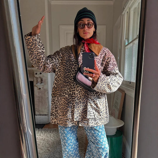 Damen Oversize-Fieldjacke mit Leoprint und kontrastierendem Cordkragen Nord Taschen