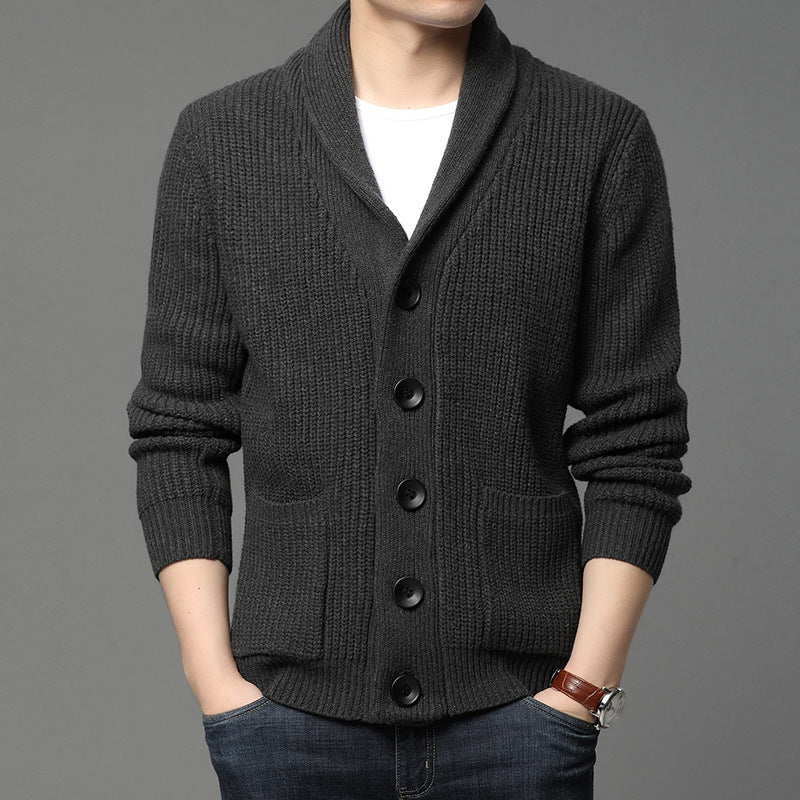 Herren Grobstrick-Cardigan mit Schalkragen, aufgesetzten Taschen und Knopfleiste Nord Taschen