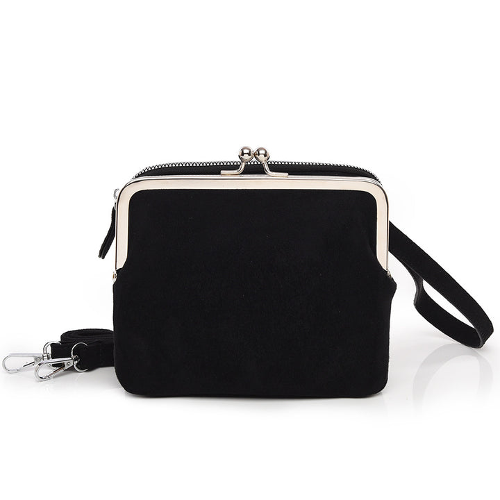 Damen Clutch mit dekorativem Metallverschluss Nord Taschen