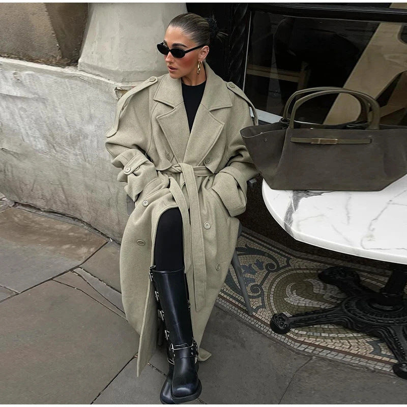 Damen Extravaganter Oversize-Mantel im Maxilänge aus Wollmix mit betonter Schulterpasse und weiten Aufschlägen Nord Taschen