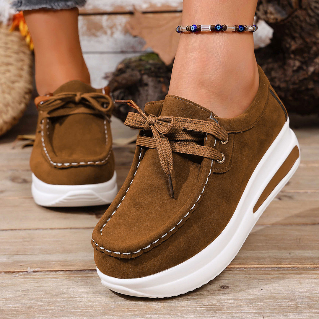 Damen Velours‑Mokassin‑Plateau‑Sneaker mit verstecktem Keil und gepolstertem Komfortfußbett Nord Taschen