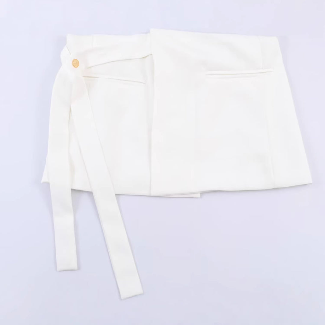 Damen Langline-Blazer mit goldbestickten Schultern und Bindegürtel Nord Taschen