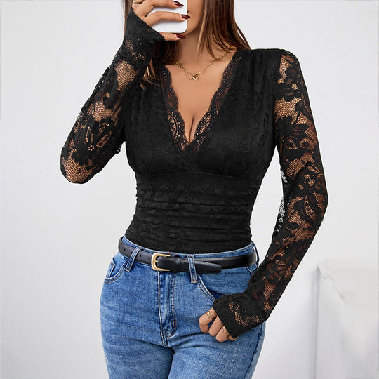 Damen Tailliertes Spitzen-Top mit Raffung und tiefem V‑Ausschnitt Nord Taschen