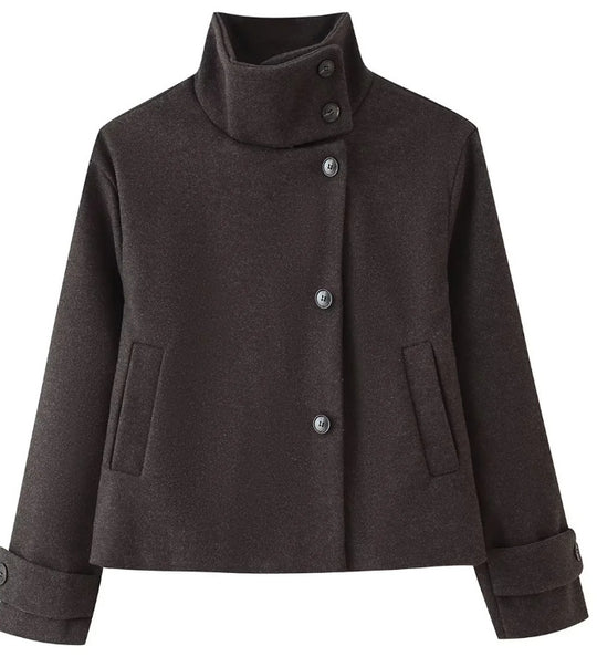 Damen Kurzjacke im Boxy‑Cut mit hohem Stehkragen und Hornknöpfen Nord Taschen