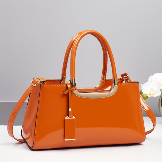 Damen elegante Handtasche mit glänzender Oberfläche und abnehmbarem Taschenschlüsselanhänger Nord Taschen