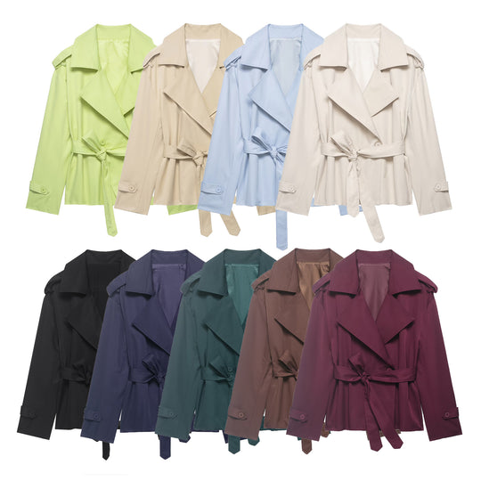 Damen Leichter Taillierter Trench mit Bindegürtel, Schulterklappen und Satinfutter Nord Taschen