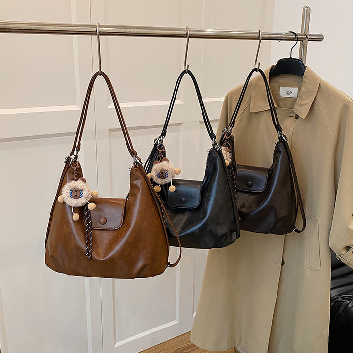 Damen Trendige Umhängetasche mit Charme-Anhänger Nord Taschen