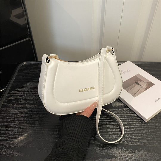 Damen Umhängetasche mit elegantem Design von Nord Taschen