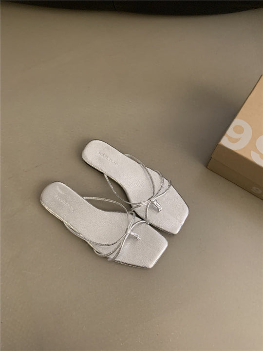 Damen Stylische Riemchen-Sandalen mit quadratischer Zehenpartie und feinem Bindedesign
