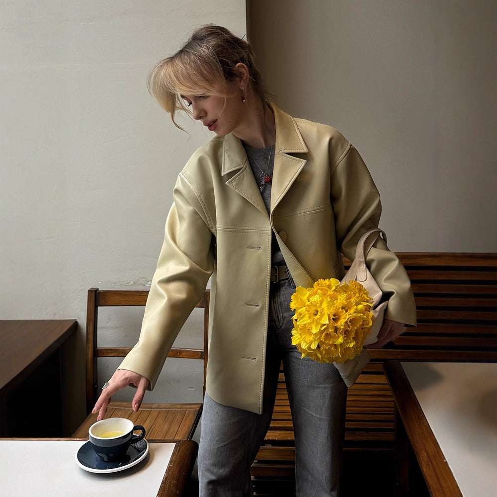 Damen Boxy Oversize Blazerjacke aus veganem Lederimitat mit überschnittener Schulter Nord Taschen