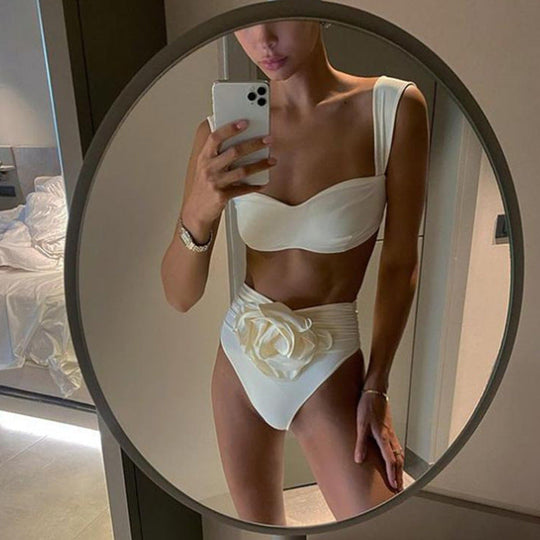Damen Hochgeschnittener Bikini mit raffiniertem Rüschendetail Nord Taschen