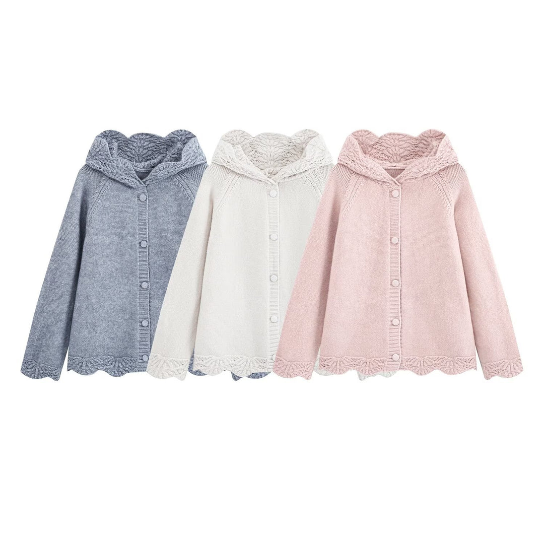 Damen Feinstrick-Cardigan mit Kapuze, Knopfleiste und gehäkelter Borte Nord Taschen