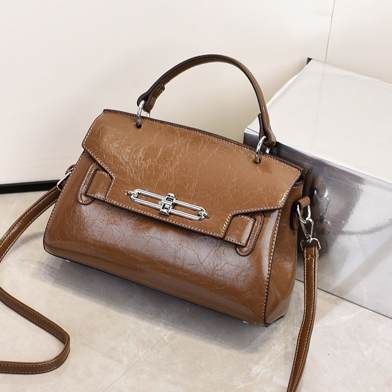 Damen elegante Umhängetasche mit hochwertigem Leder und verstellbarem Tragegurt Nord Taschen
