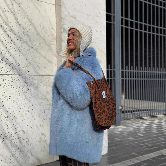 Damen Kurzer luxuriöser Kunstpelzmantel mit voluminösem Schalkragen und Boxy‑Silhouette Nord Taschen