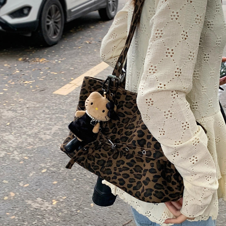 Damen Tragetasche mit elegantem und funktionalem Design Nord Taschen