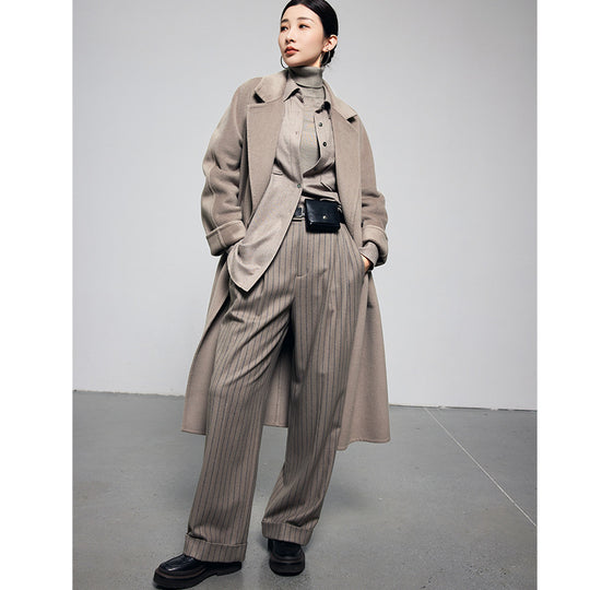 Damen Oversize Wollmantel im Clean‑Cut‑Design mit Reverskragen und verdeckter Knopfleiste Nord Taschen