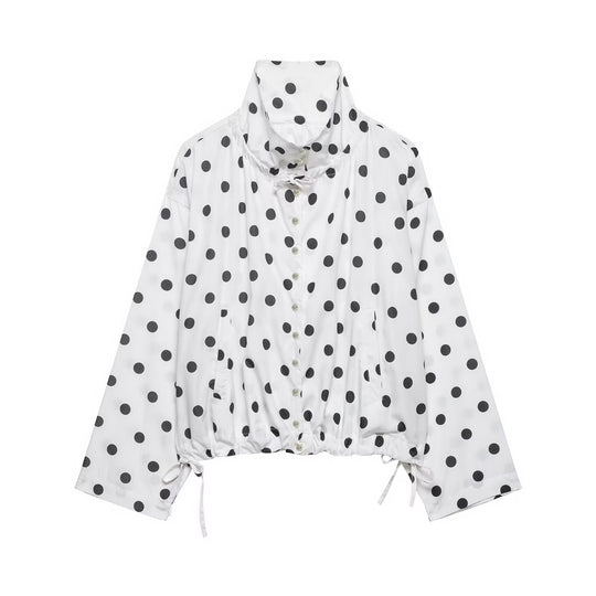 Damen Kurzjacke im Regenparka-Stil mit Stehkragen, Tunnelzug und Punkteprint Nord Taschen