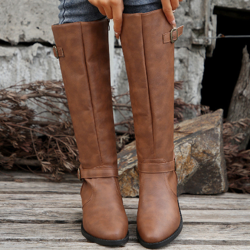 Damen  kniehohe Stiefel in Lederoptik mit seitlichem Reißverschluss und Zierschnalle Nord Taschen
