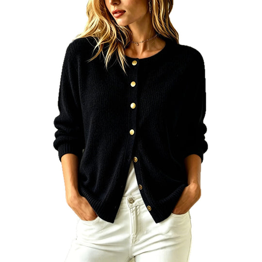 Damen Kuscheliger Strickcardigan mit Rundhalsausschnitt und goldenen Zierknöpfen Nord Taschen