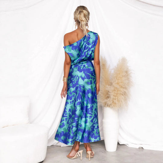 Damen Maxikleid mit asymmetrischem Design und fließendem Stoff