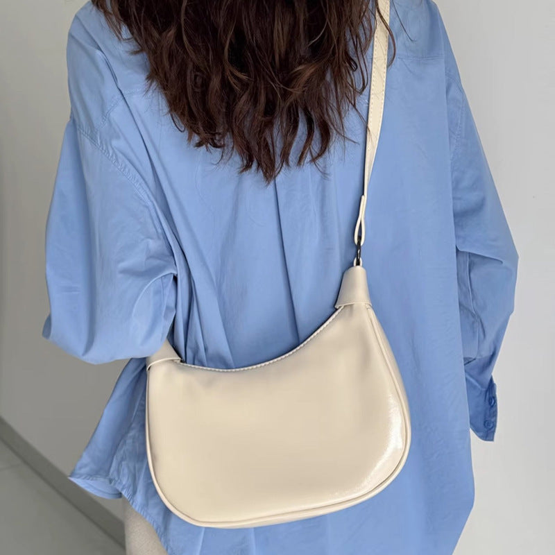 Damen Schultertasche mit elegantem Faltendesign und verstellbarem Schulterriemen Nord Taschen