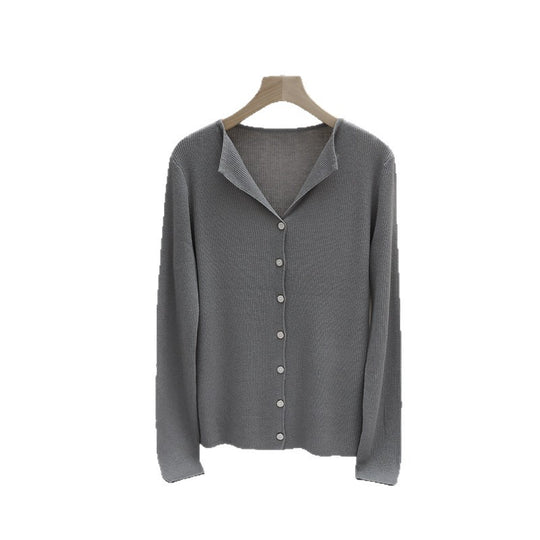 Damen Leichter Feinstrick-Cardigan mit offenem Hemdkragen und schimmernder Knopfleiste Nord Taschen