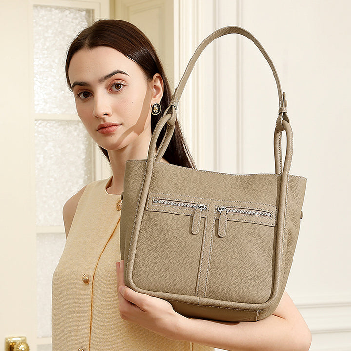 Damen Schultertasche mit zwei praktischen Reißverschlussfächern Nord Taschen