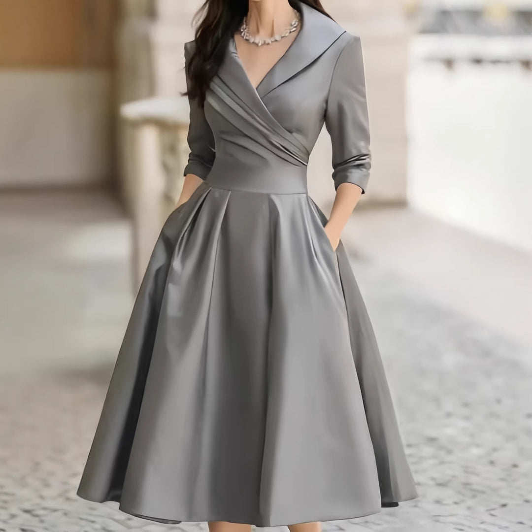 Damen Elegantes Satin-Midikleid mit Wickeloberteil, mittellangen Ärmeln und Eingrifftaschen Nord Taschen