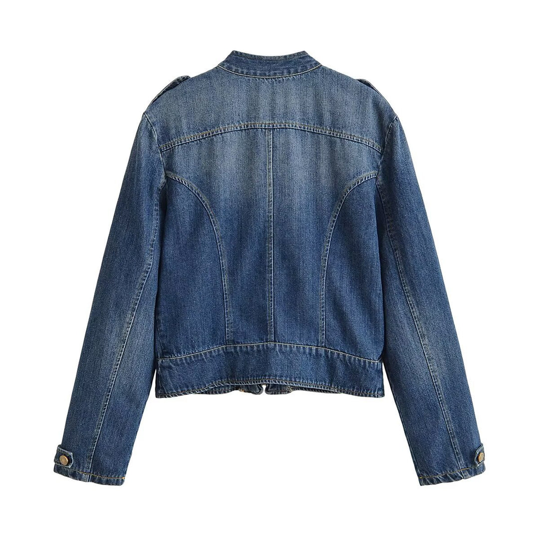 Damen Jeansjacke im Military‑Stil mit Stehkragen, doppelter Zierknopfleiste und Schulterklappen Nord Taschen